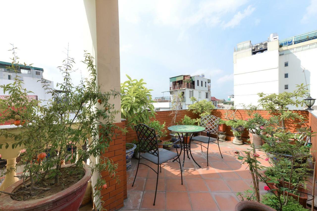 Lucky 2 Hotel & Travel Hanoi Esterno foto